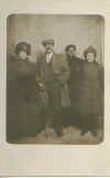 b. cox girls 1.jpg (16265 bytes)